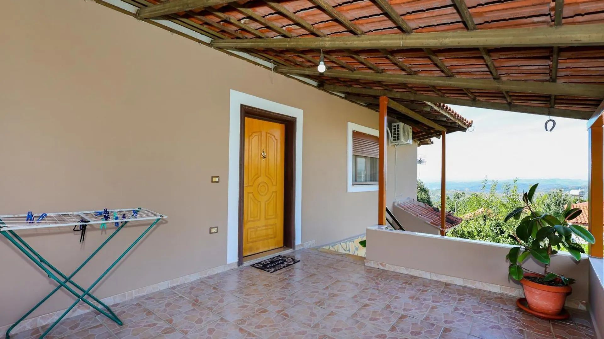 Villa Kevin Berat