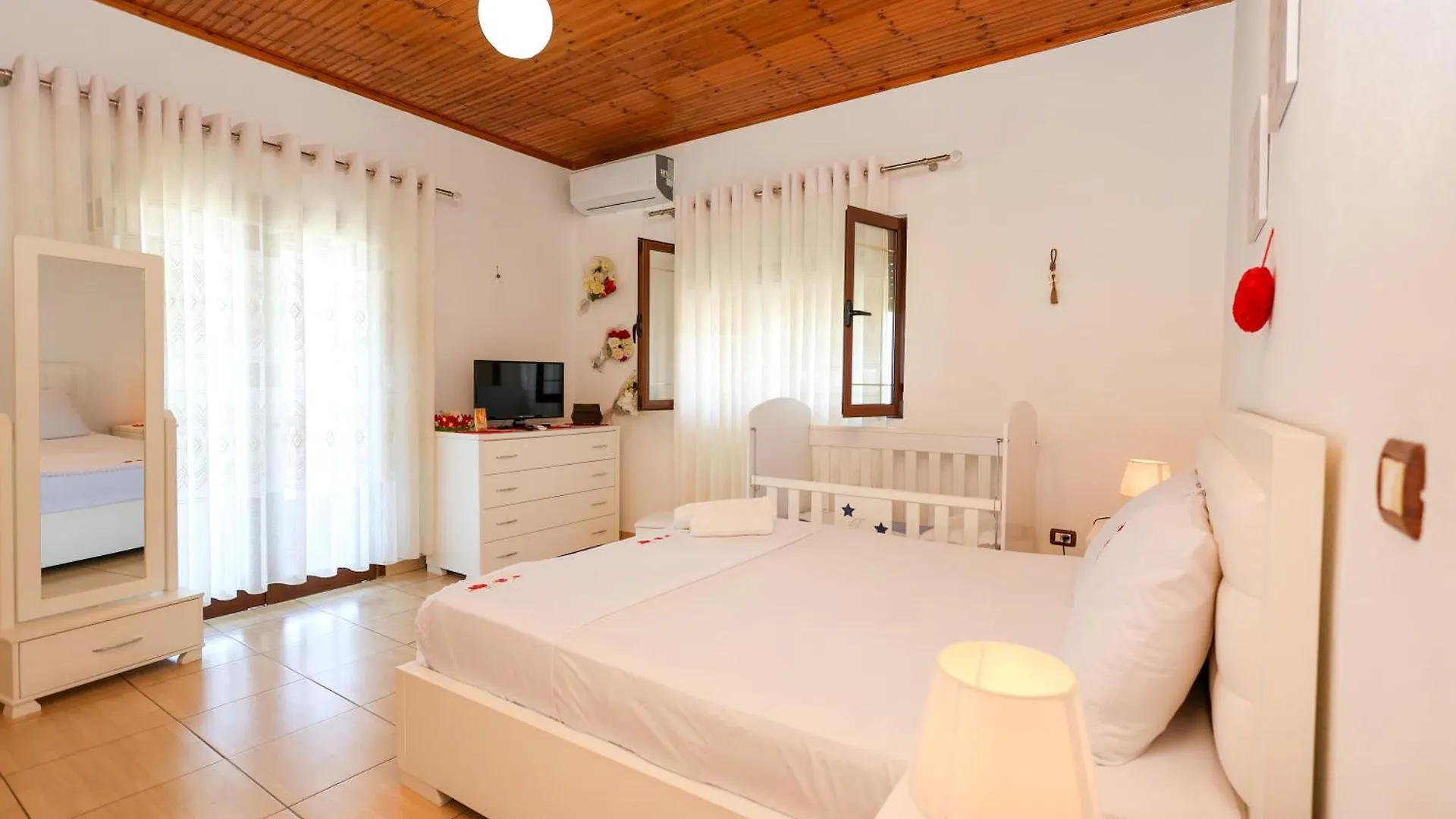 Villa Kevin Berat