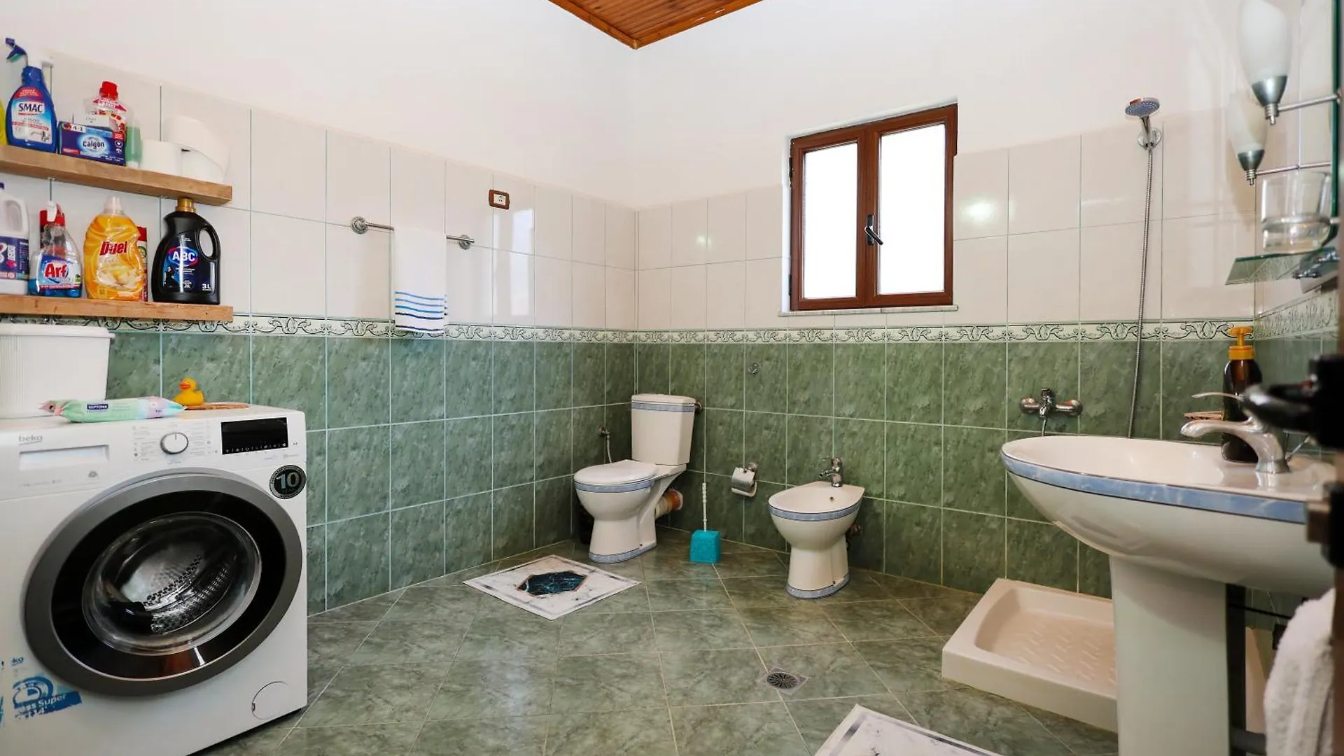 Villa Kevin Berat